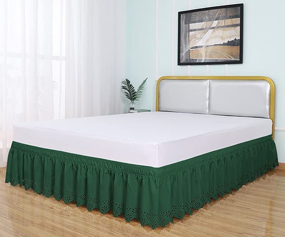 Best King Bed Skirts Reviews 2022 - The Sleep Judge